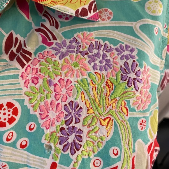 Robert Graham Embroidered Detailed Colorful Trees Flowers Shirt - Size Small - Picture 3 of 11